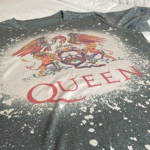Queen Vintage Band Tee